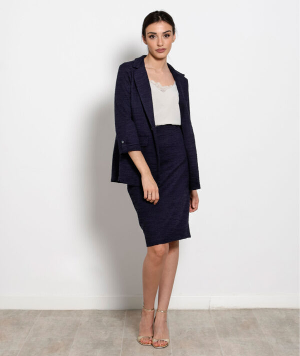 Falda azul marino