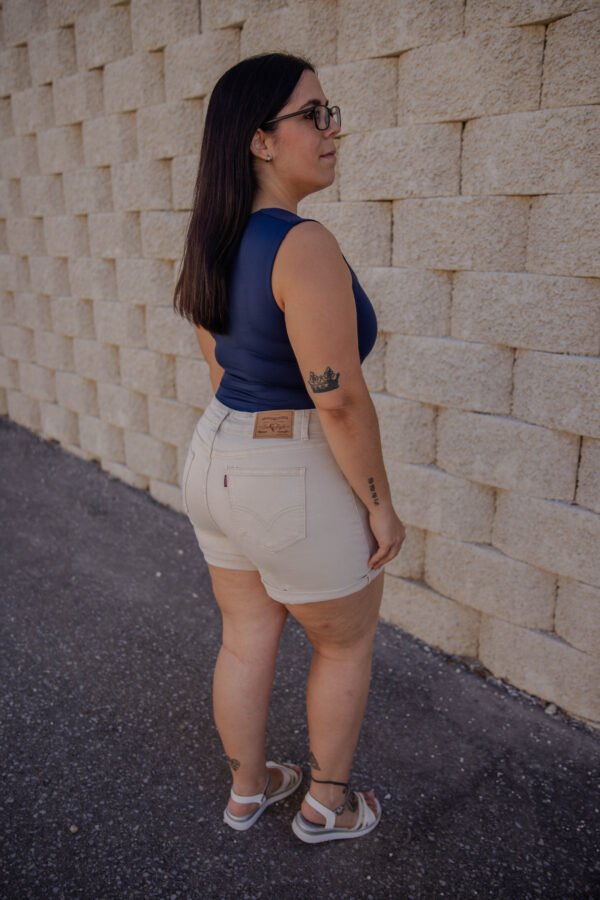 Bodies de licra con escote barco azul marino