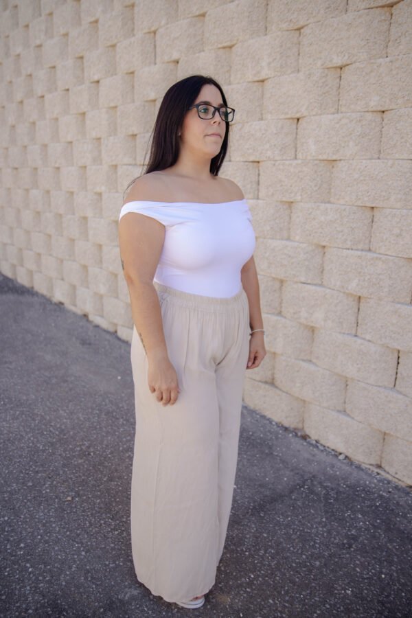 Pantalón pata ancha cintura elástica beige Kahlo Butik moda