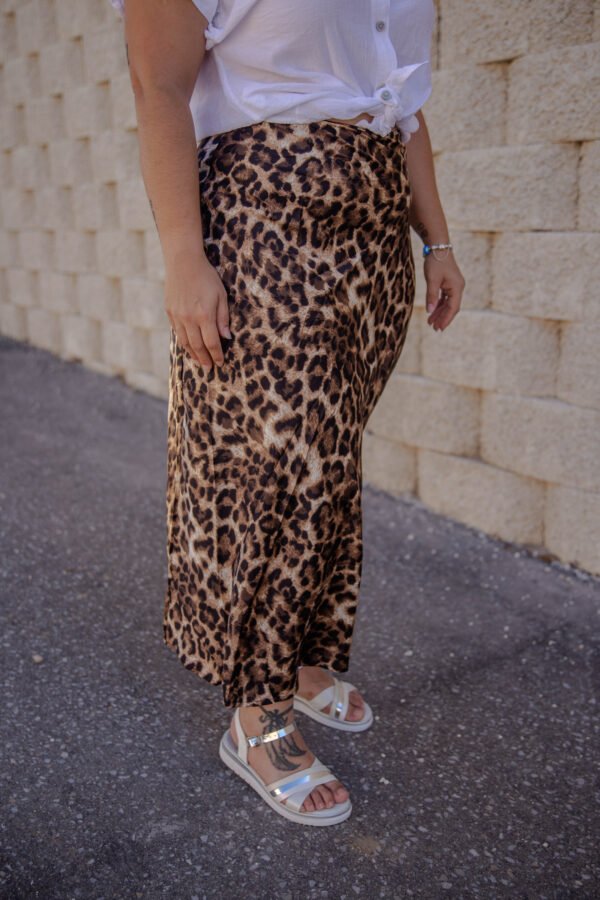 Falda larga estampado animal cierre con cremallera