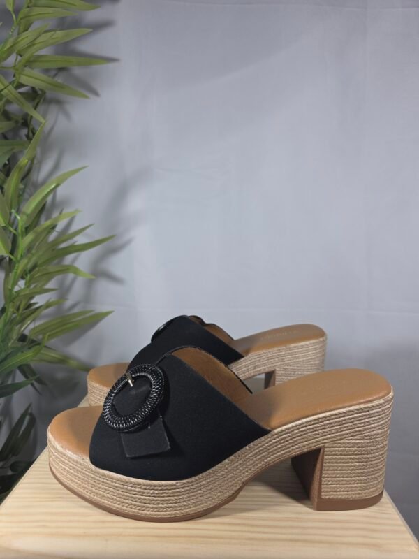 Cuñas Alejandra color negro