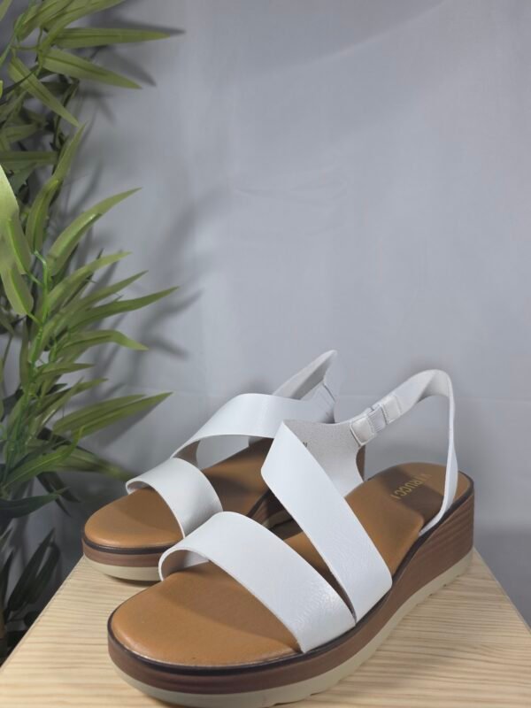 Sandalias Lola con plataforma color blanco