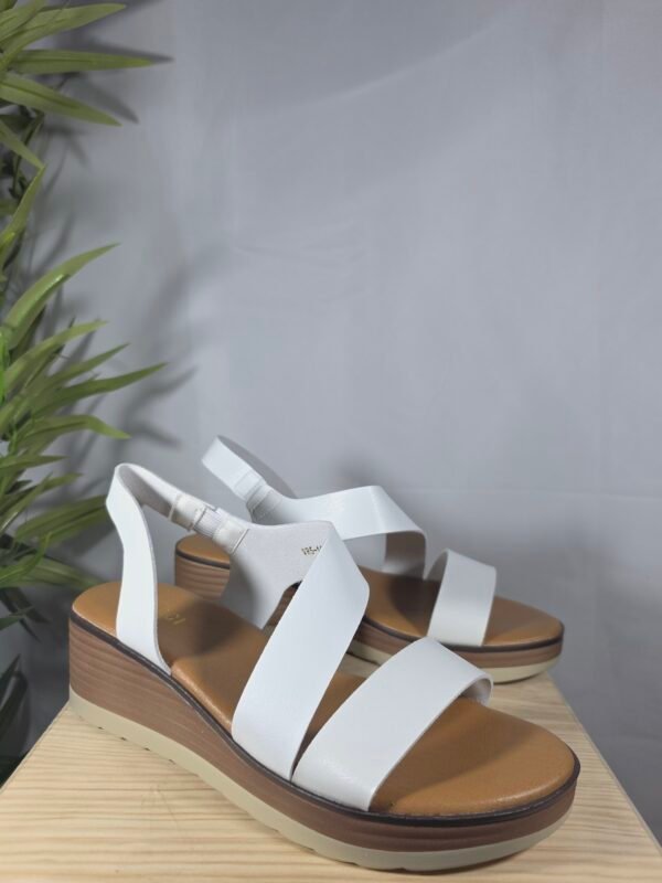 Sandalias Lola con plataforma color blanco