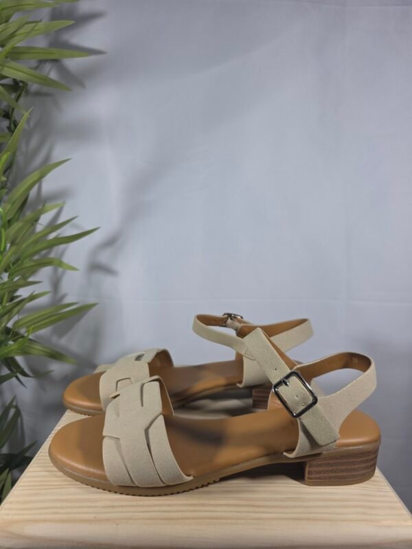 Sandalias Sara color beige
