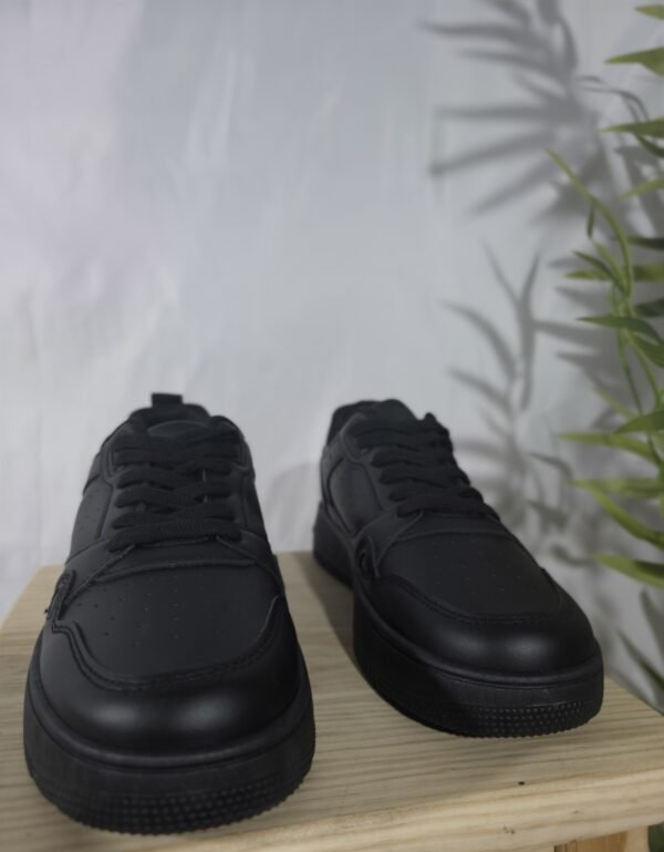 Zapatillas deportivas negras