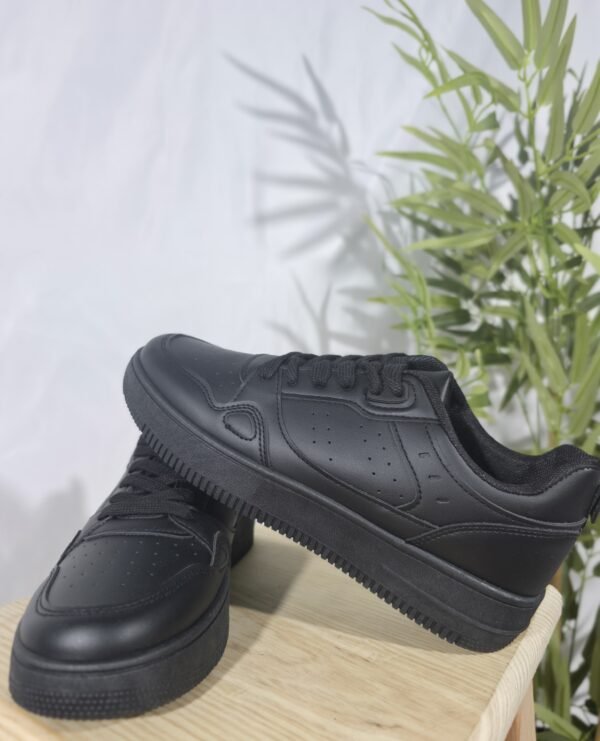 Zapatillas deportivas negras