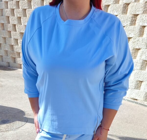 Conjunto sport pantalón tobillero azul bebé