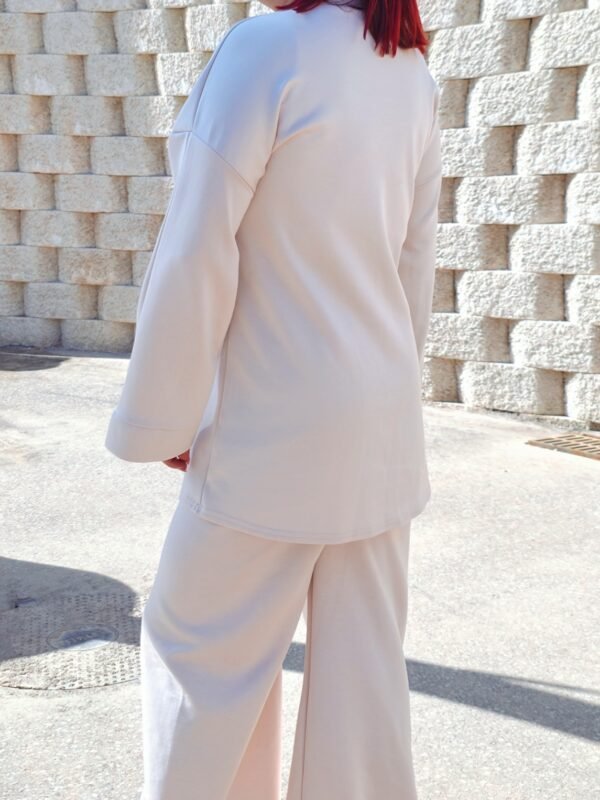 Conjunto sport mami color beige