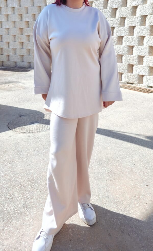 Conjunto sport mami color beige