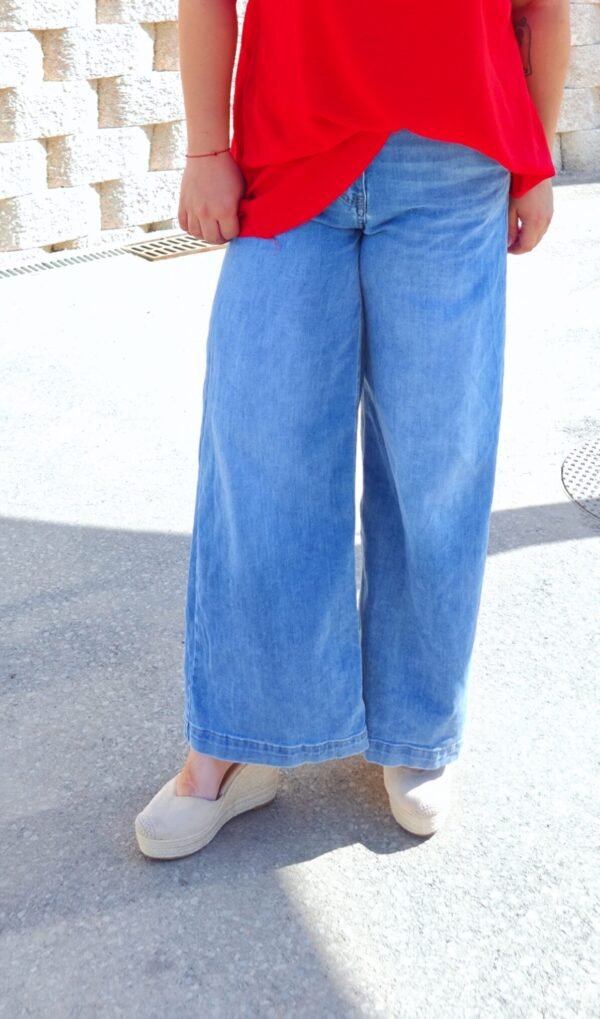 Vaquero baggy, azul claro