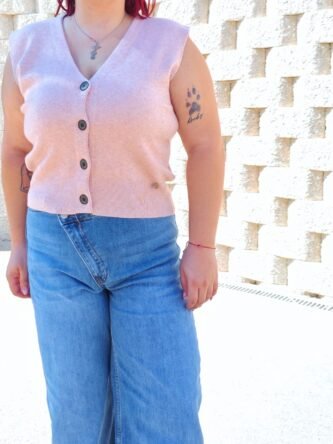 Chaleco de punto rosa