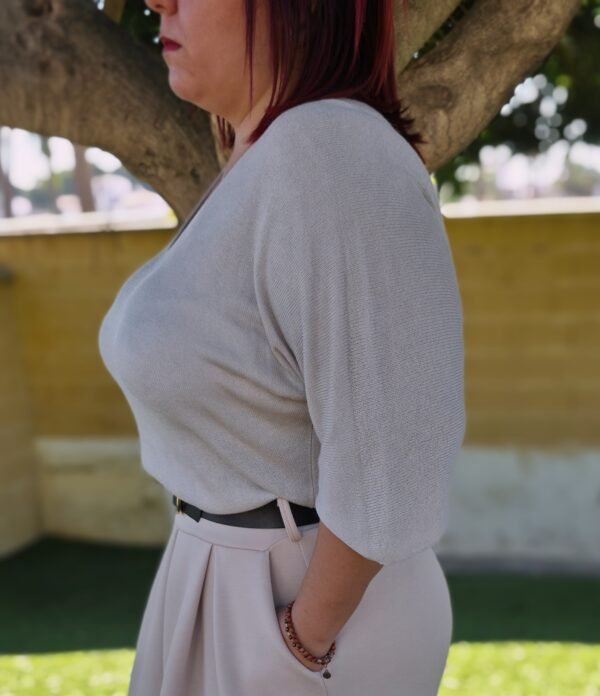 Jerséis media manga, color champán