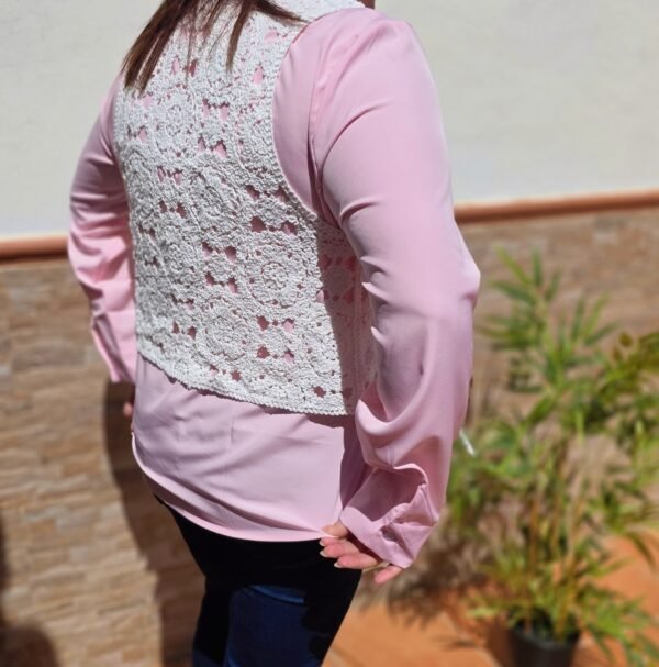 Chaleco de crochet blanco