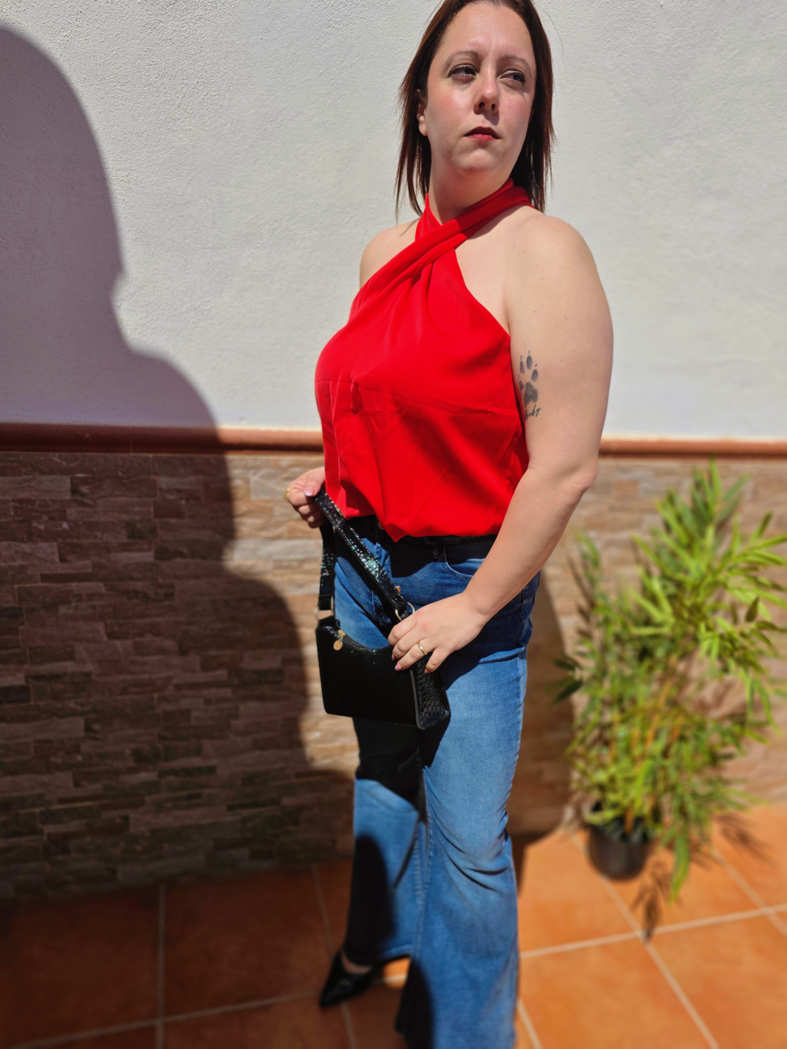 Blusa escote cruzado color Rojo