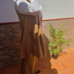 Conjunto dos piezas color Camel