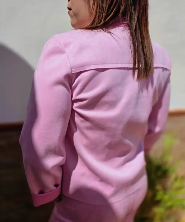 Conjunto traje chaqueta y pantalón rosa princesa