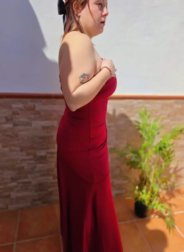 Vestido eventos rojo carmesí