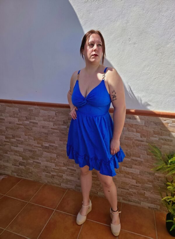 Vestido corto de tirantes azul marino