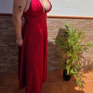 Vestido rojo estilo francés